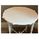 LBR1 - Victorian-Style White Spindle Side Table