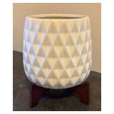 E - Assorted Decorative Vases