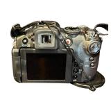 LL - Canon PowerShot S5 Is Digital Camera