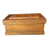 LLO - Vintage Wooden Trunk