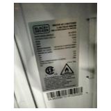 Black+Decker window air conditioner