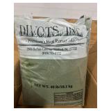 ^Divots Inc Lot of 2- 40 LB Bags of Lawn Divot Repair Sand Mix