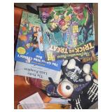 Halloween Decor Mixed Lot With Scarecrow, Pumpkin Lights & Signs