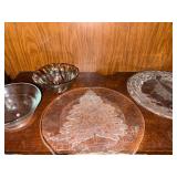 4 Pc Holiday Glass Serveware Lot Bowls & Christmas Plates 12in