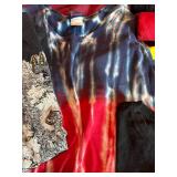Womenâs Graphic Tee & Shorts Lot American Apparel Volcom Mixed Sizes