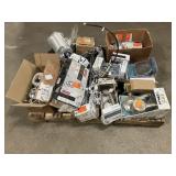 Massive Pallet of Brand Name Misc Faucets, Showers, Fixtures, Towel Bars, Bathroom Fans, Ceiling Fans, Lights, and More **Parts Only** (Great for eBay Sellers)