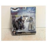 NEW THE DARK KNIGHT RIOT STRIKE BATMAN VS. FEAR SHOT SCARECROW