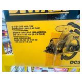 DeWALT **OLD STYLE** 18v 6.5" Cordless Circular Saw - TOOL ONLY