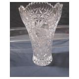 Bird Theme Pressed Crystal Vase