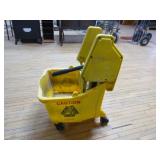 Rubbermaid Commercial Mop Bucket