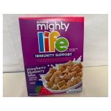 6x Qaker Mighty Life Cereal-Strawberry Blueberry Bliss