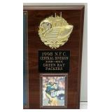 1998 N.F.C. Central Division Green Bay Packers Brett Farve Plaque 12" x 15"
