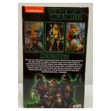 Est. $175.00 - $450.00 NECA Teenage Mutant Ninja Turtles 1990 Movie 1/4 Scale Figure - Michaelangelo (NEW In Box)