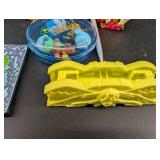 Mixed Lot: Costume Jewelry