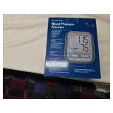 Walgreens Deluxe Arm Blood Pressure Monitor WGNBPA-740 w Cuff Box