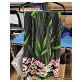 Chelsea 28, Making the Cut & Floral Dresses (Lot of 4)