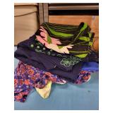 Chelsea 28, Making the Cut & Floral Dresses (Lot of 4)