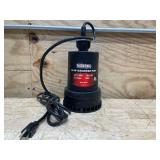 Ironton Submersible Water Pump, 1268 GPH, 1/8 HP, 1in. Port