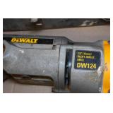 DeWalt 1/2" Right Angle Drill