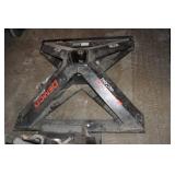 Demco Reson 21K 5th Wheel Hitch