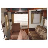 2011 Keystone Cougar X-Lite 26 Foot Fifth Wheel Camper