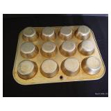 Mirro 12- Cup Muffin Tin