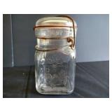 Early 1900s Queen Trademark Wide-Mouth Adjustable Jar w/ Bubble