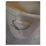 Vintage 5 Gallon Red Wing- No Chips or Cracks
