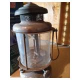 (2) Coleman Lanterns