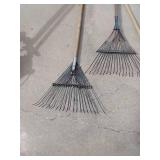 (4) Leaf Rakes
