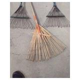 (4) Leaf Rakes