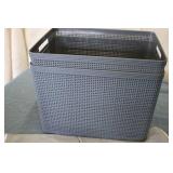 Box of Home decor wall hangings, st...