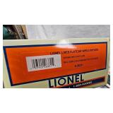 Lionel Budweiser Reefer and Lines Flat car w/bulkheads