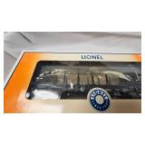 Lionel Budweiser Reefer and Lines Flat car w/bulkheads