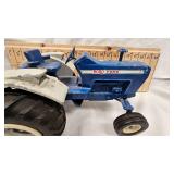 Ertl 1/12 Ford 8000 Farm Tractor, Late 60