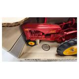 1:!6 Ertl Massey Harris 44 Die Cast w/Box