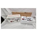 1st Gear 1957 Internation R-200 w Moving Van 1/34th Scale