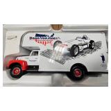 1st Gear 1957 Internation R-200 w Moving Van 1/34th Scale