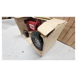 Ertl Hardware Hank 1988 Limited Edition 1:16 w/box