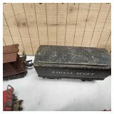 Lot of 8 Lionel Box Cars, Caboose, Etc