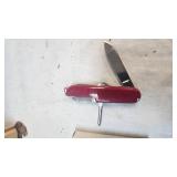Lot of Pocket Knives (8)