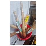 Preformax Grease Gun with 8 Hickory Hammer Handles