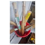 Preformax Grease Gun with 8 Hickory Hammer Handles