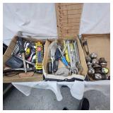 Adjustable Wrench tool lot with 5 balls