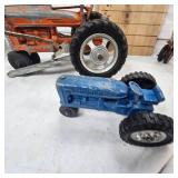 Pair of Tru Scale 1:16 Die Cast Tractors 50