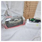 1:24 Mercedes Roadster, 1934 Duesenberg Model