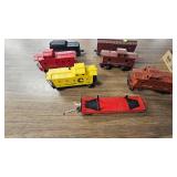 Lot of 7 Lionel Box Cars, Caboose, Etc