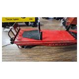 Lot of 7 Lionel Box Cars, Caboose, Etc