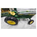 John Deere Decorative 10 pc Light Set and 1:16 John Deere Tractor
