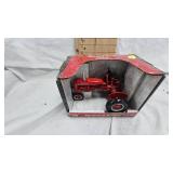 Ertl IH Farmall B Tractor, Like New with Box